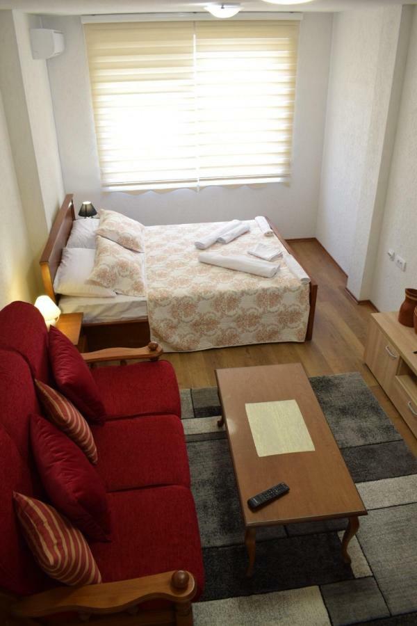 Apartmani 23 Novi Pazar Extérieur photo